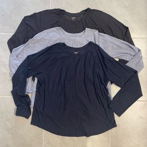 3-pack of Old Navy Active Go-Dry Long Sleeve Shirts